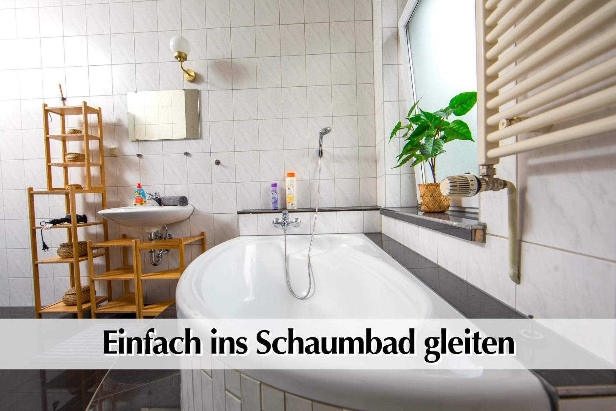 80M2 3R Wohnung Mit Privatem Parkplatz, Kingsize Betten, Smart-Tv, Etc Erfurt Luaran gambar